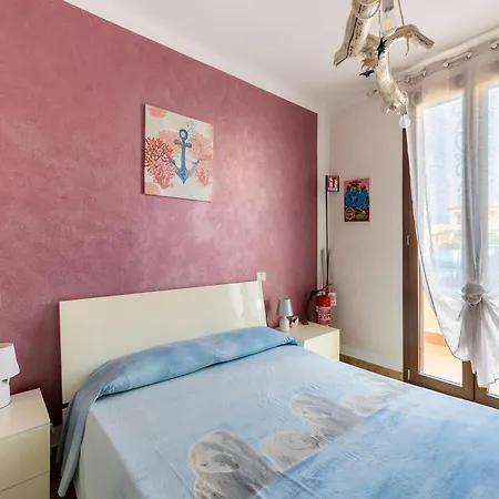 In With Sea Views Apartmán *