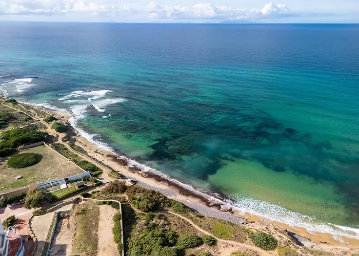 Aria Condizionata E Ampio Spazio Esterno *